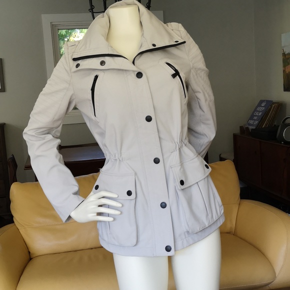 BCBGeneration short coat - Picture 2 of 16